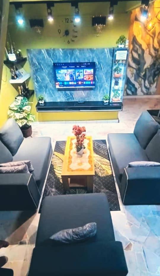 Homestay Rezeki Batu Gajah Exterior foto